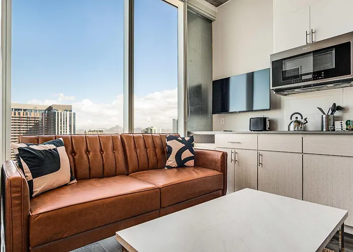 Apartamento Boulevard Highrise Stu Sky Pool Parking Gym 28 *