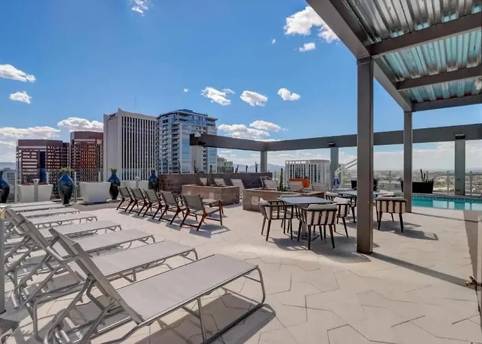 Boulevard Highrise Stu Sky Pool Parking Gym 28 *